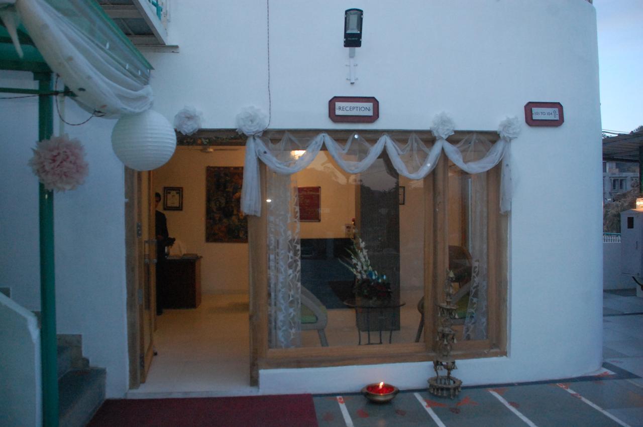 Hotel Karnavati Mount Abu Exterior photo