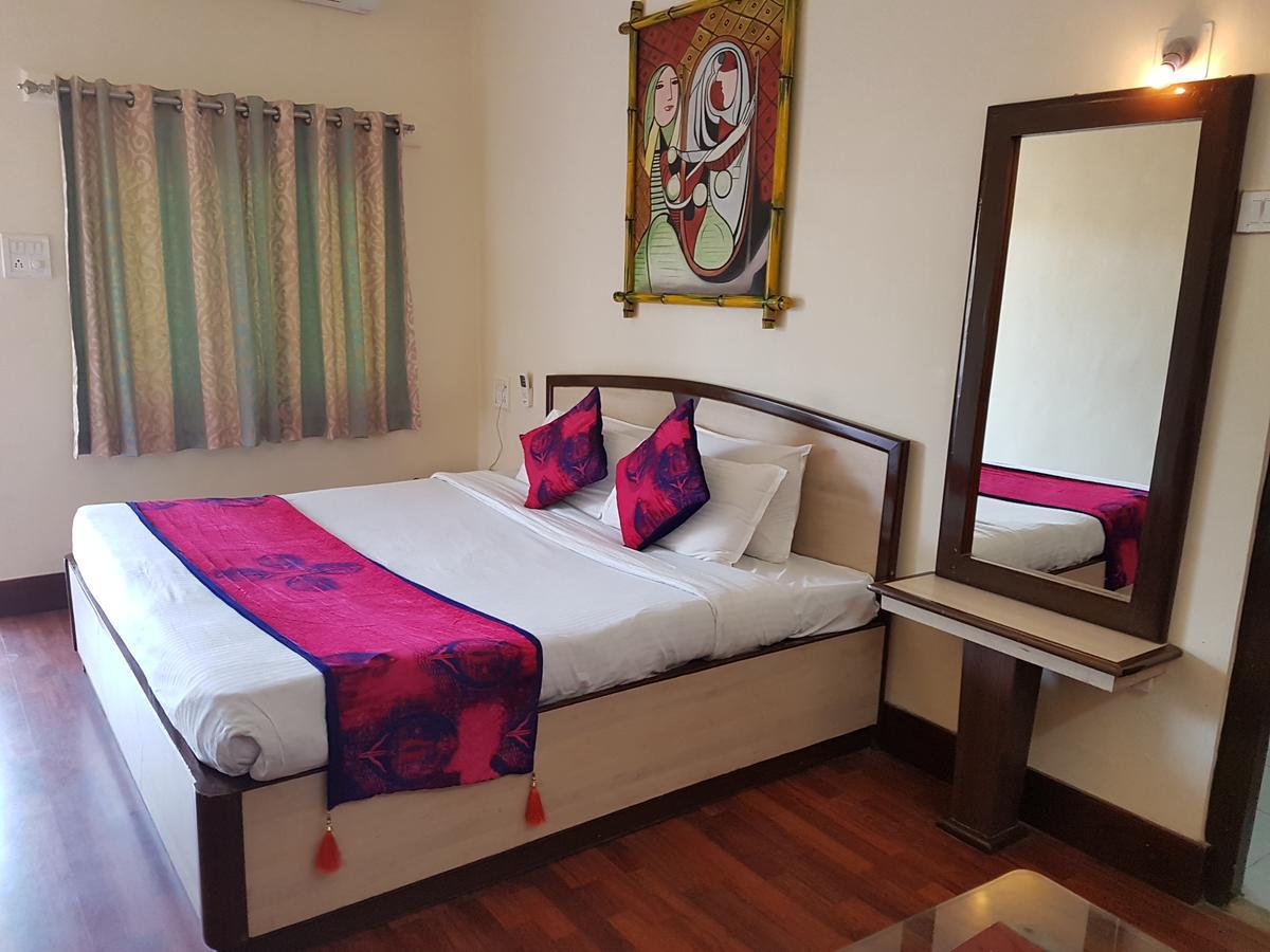 Hotel Karnavati Mount Abu Exterior photo